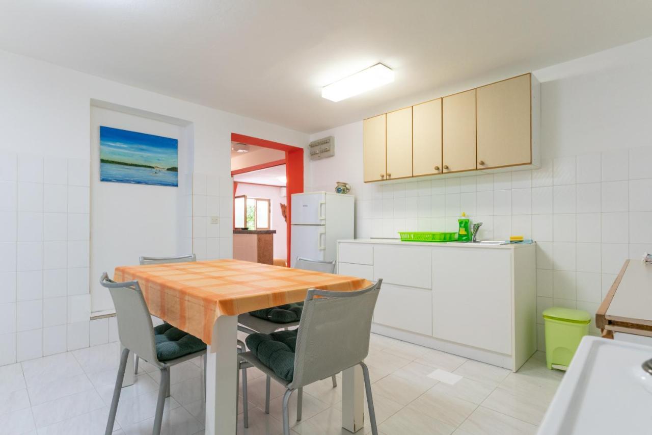 Apartment Milka Rovinj Exteriör bild